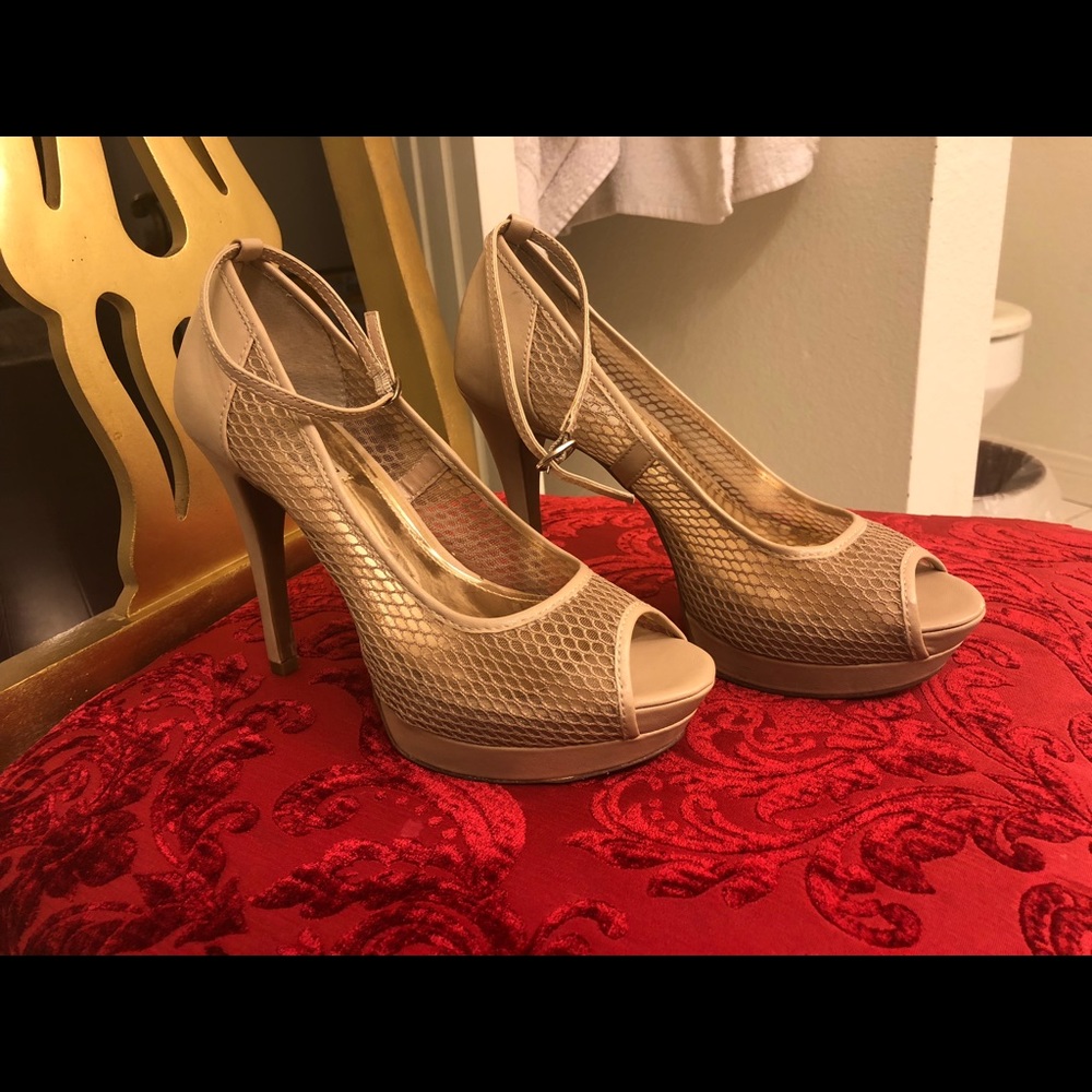 Jeniffer Lopez high heels